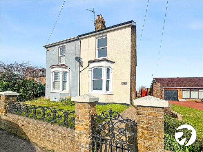 3 Bedroom Semi Detached House To Rent In Keycol Hill, Newington, Sittingbourne, Kent, ME9