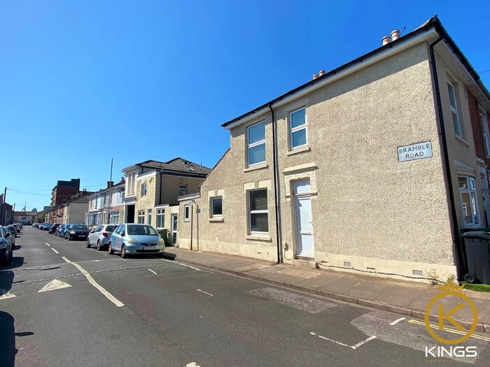 2 Bedroom End Of Terrace House To Rent In Talbot Road, Southsea, PO4