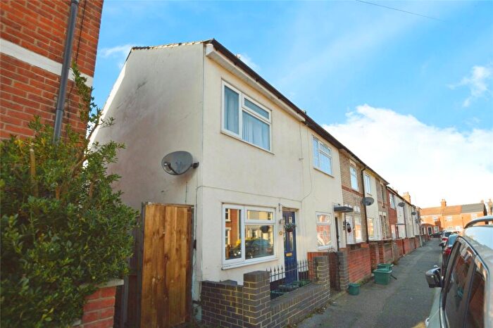 3 Bedroom End Of Terrace House For Sale In Charles Street, Colchester, Essex, CO1