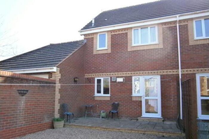 2 Bedroom End Of Terrace House To Rent In Webbington Road, Chippenham, SN15