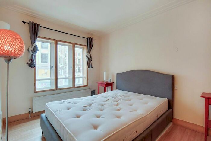 1 Bedroom Flat To Rent In St Martins Lane, Covent Garden, London WC2H