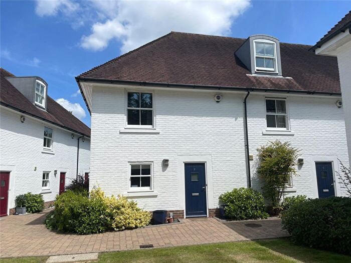 2 Bedroom Mews To Rent In Buckwell Place, Tonbridge Road, Sevenoaks, Kent, TN13
