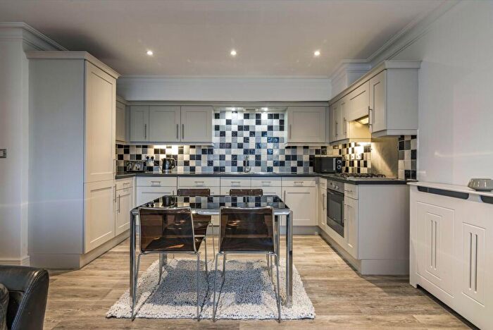 2 Bedroom Flat To Rent In The Pinnacle, Cottage Terrace, City Centre, NG1