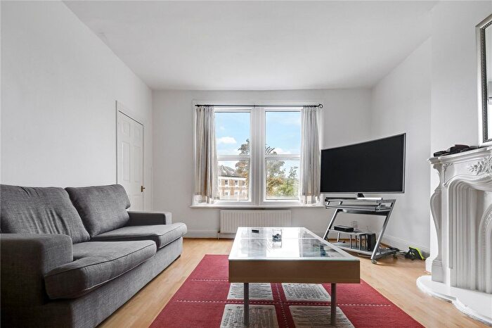 1 Bedroom Flat To Rent In Clarendon Rise, London, SE13