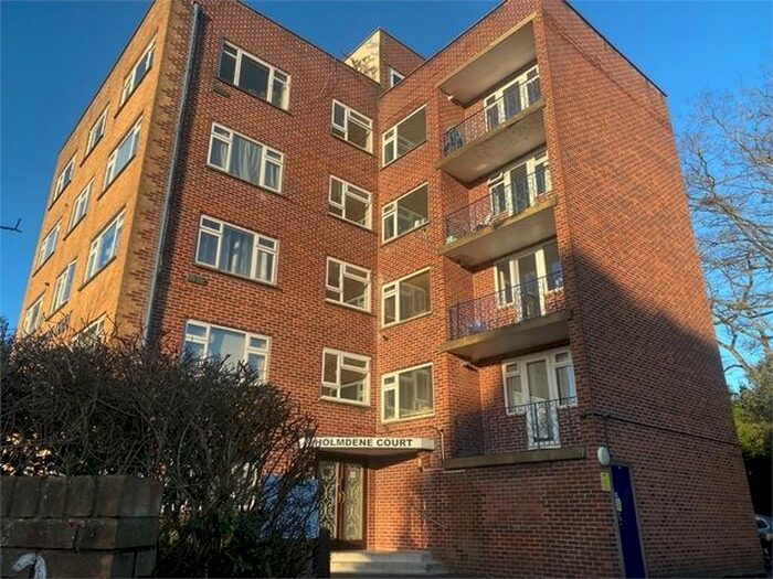 2 Bedroom Flat To Rent In Holmdene Court, 2 Cambridge Road, Bournemouth BH2