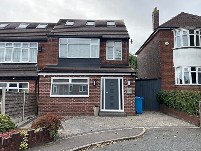 3 Bedroom House To Rent In High Storrs Crescent, Sheffield, S11