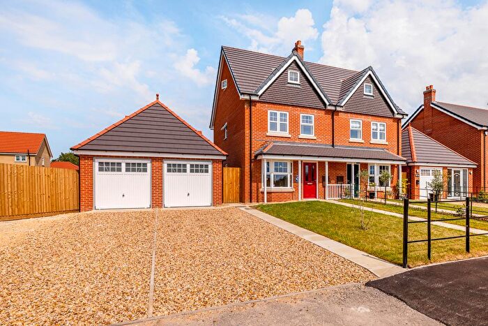 3 Bedroom Semi Detached House For Sale In Gleneagles Drive, Woodhall Spa, LN10