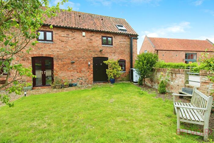 2 Bedroom Cottage To Rent In Main Street, Carlton-on-Trent, NG23