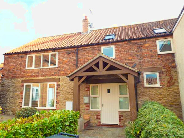 3 Bedroom Barn Conversion To Rent In Front Street, Lincoln, LN8