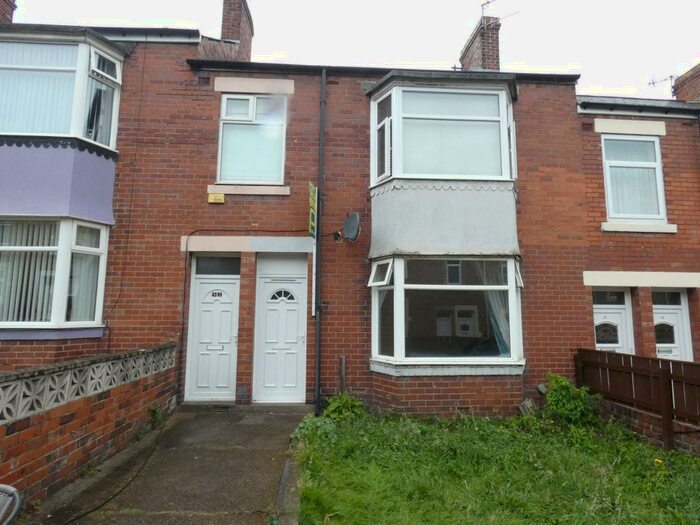 2 Bedroom Ground Flat To Rent In Axwell Terrace, Swalwell, Newcastle Upon Tyne, Tyne And Wear, NE16