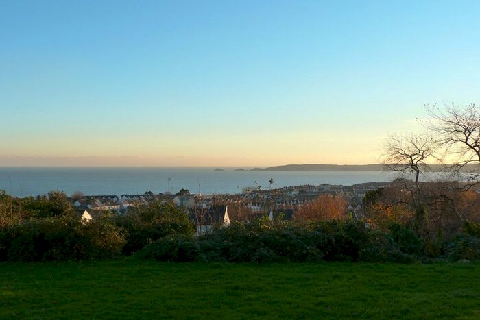 2 Bedroom Flat To Rent In Cwmdonkin Terrace, Uplands, Swansea, SA2