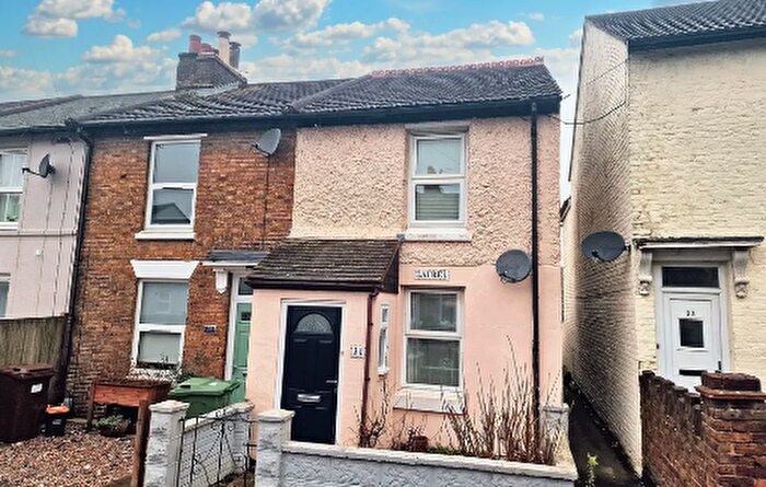 2 Bedroom House For Sale In Peel Street, Maidstone, ME14