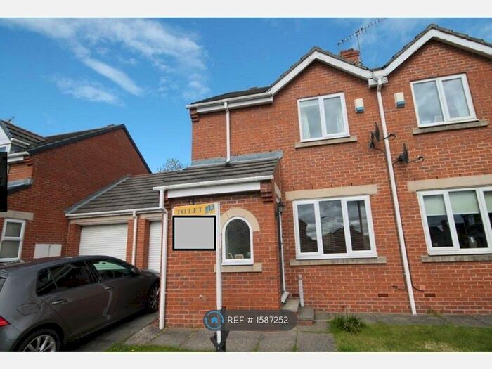 2 Bedroom Semi-Detached House To Rent In Talbot Court, Auckland Park, Bishop Auckland, DL14