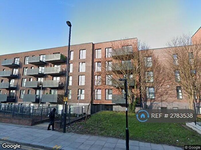 2 Bedroom Flat To Rent In Watermill Lane, London, N18