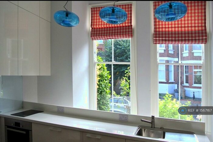 1 Bedroom Flat To Rent In Hornsey Rise Gardens, London, N19