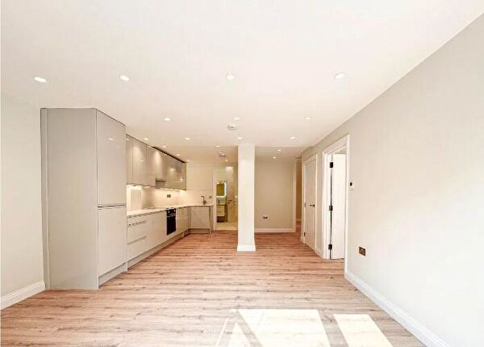 2 Bedroom Flat To Rent In Delmany Mansions, - Camden Road, London, N7