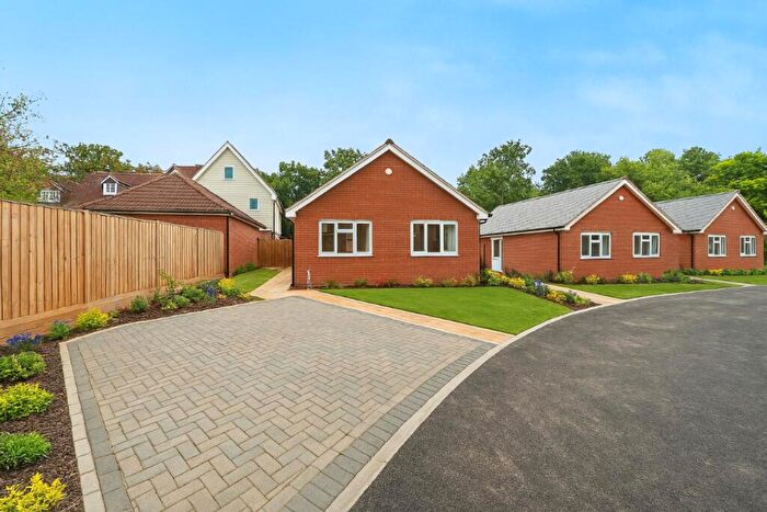 3 Bedroom Detached Bungalow For Sale In Rowland Gardens, Sudbury, CO10