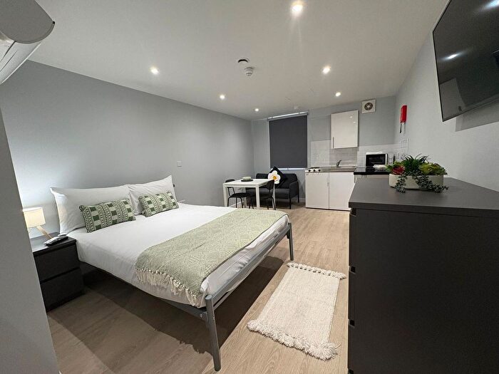 1 Bedroom Studio To Rent In London Road, Thornton Heath, CR7