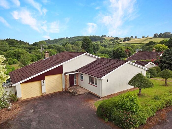 2 Bedroom Bungalow For Sale In Musgraves, Dulverton, Somerset, TA22