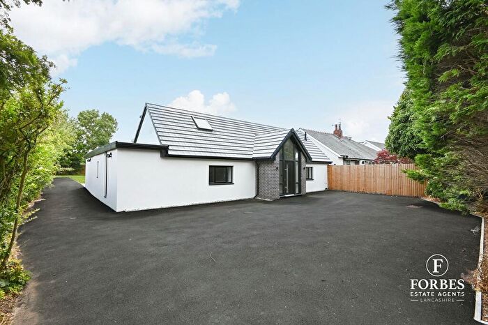 4 Bedroom Detached House For Sale In Lytham Road, Warton, Preston, PR4