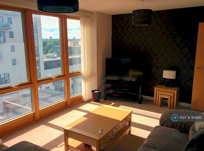 2 Bedroom Flat To Rent In Biggs Square, London, E9
