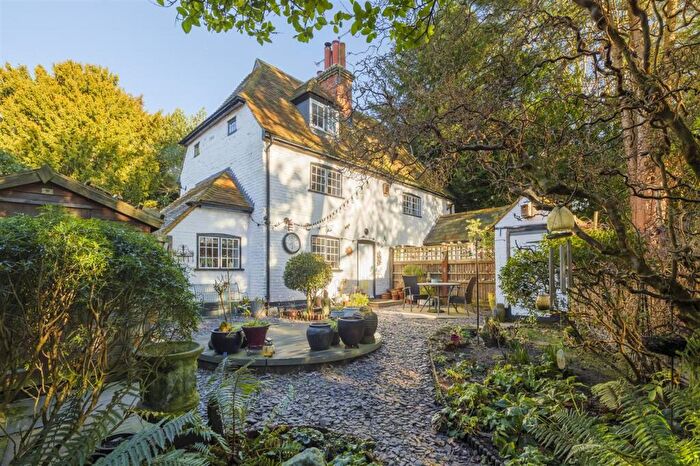 3 Bedroom Semi-Detached House For Sale In Box Cottage, Westbere Lane, Westbere, CT2