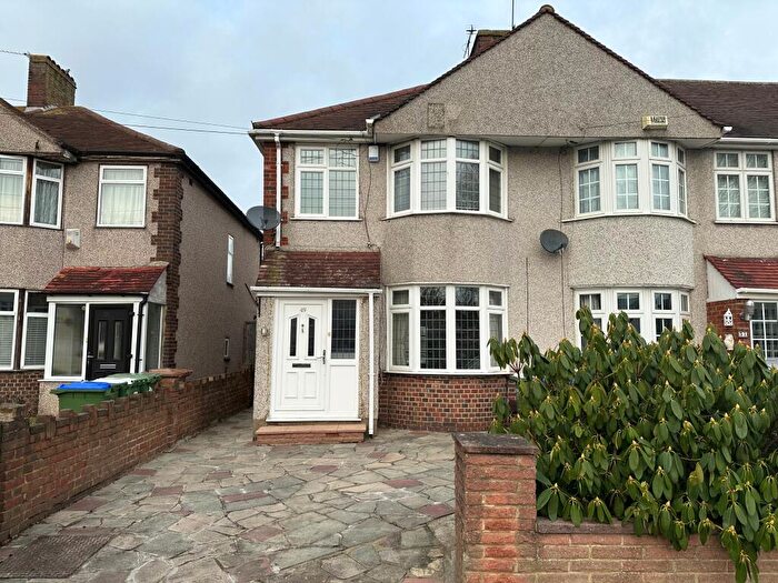 3 Bedroom Semi Detached House To Rent In Sherwood Park Avenue, Bexley, Sidcup, DA15