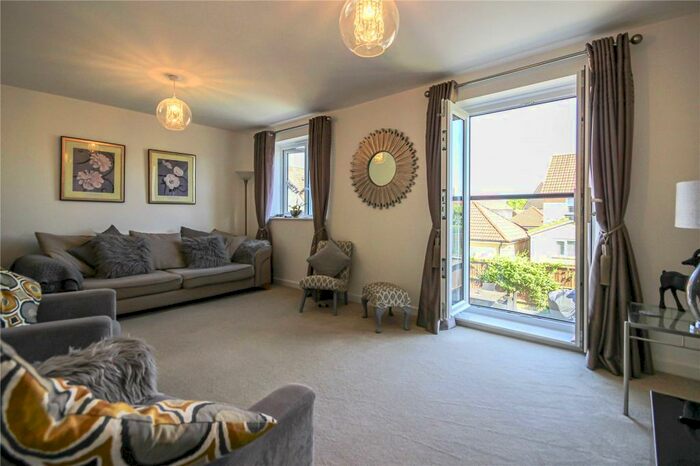 4 Bedroom Semi-Detached House To Rent In Willowherb Road, Lyde Green, Bristol, BS16
