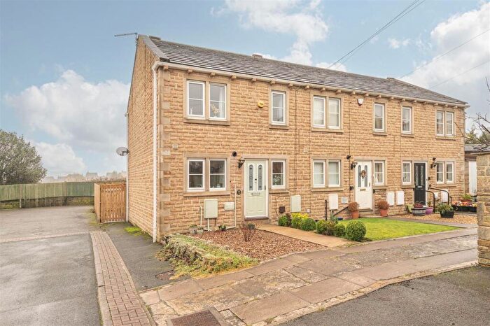 2 Bedroom End Of Terrace House For Sale In Pastures Way, Golcar, Huddersfield, HD7