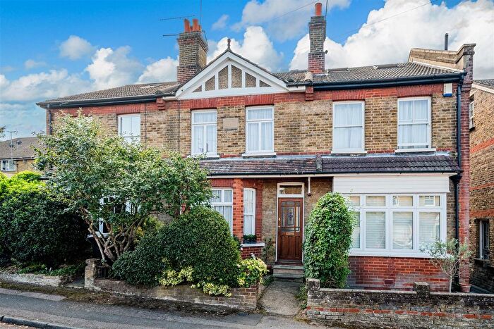 3 Bedroom Terraced House For Sale In Wyeths Road, Epsom, KT17