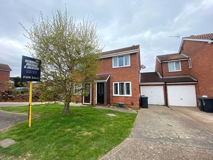 2 Bedroom Semi-Detached House For Sale In Sutherland Close, Chalk, Kent, DA12