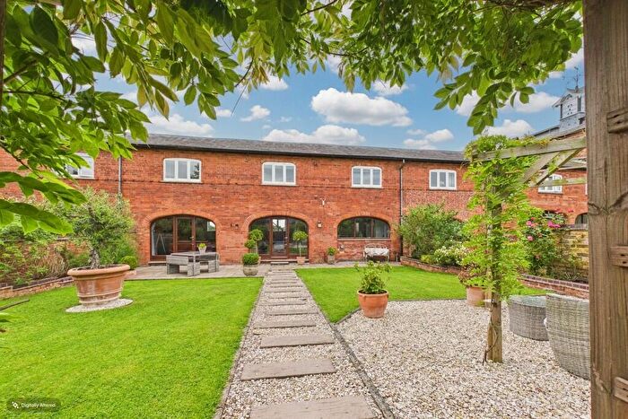 4 Bedroom Barn Conversion For Sale In Tixall Court, Tixall, ST18