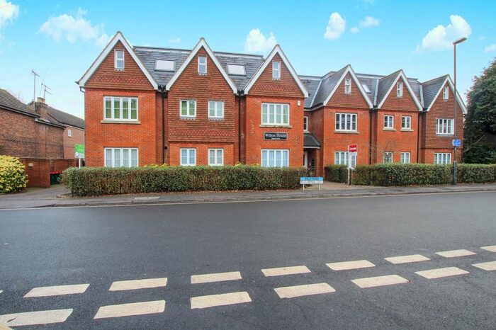 2 Bedroom Flat To Rent In Ifield Road, Wilton House Ifield Road, RH11