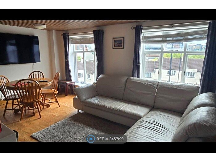 4 Bedroom Flat To Rent In City Road, Newcastle Upon Tyne, NE1