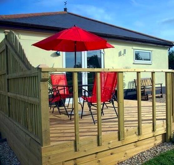 2 Bedroom Lodge To Rent In Outwood, West Lyng, Taunton, TA3