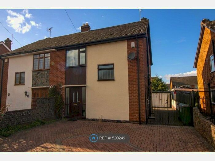 3 Bedroom Semi-Detached House To Rent In Jubille Drive, Leicester, LE3