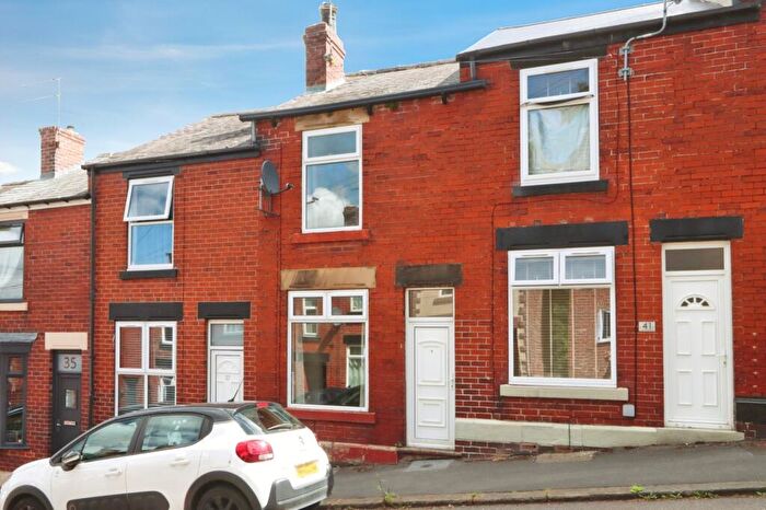 2 Bedroom Terraced House For Sale In Cartmell Road, Sheffield, S8
