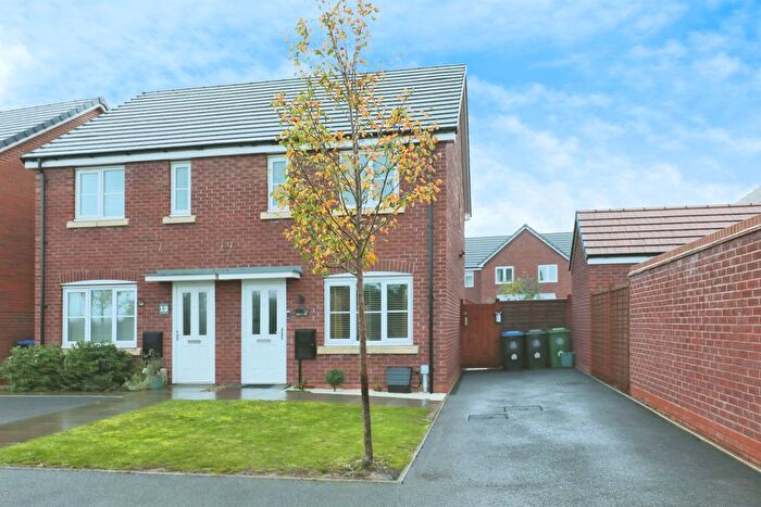 2 Bedroom Semi Detached House For Sale In Barclay Close, Wellesbourne, Warwick, CV35