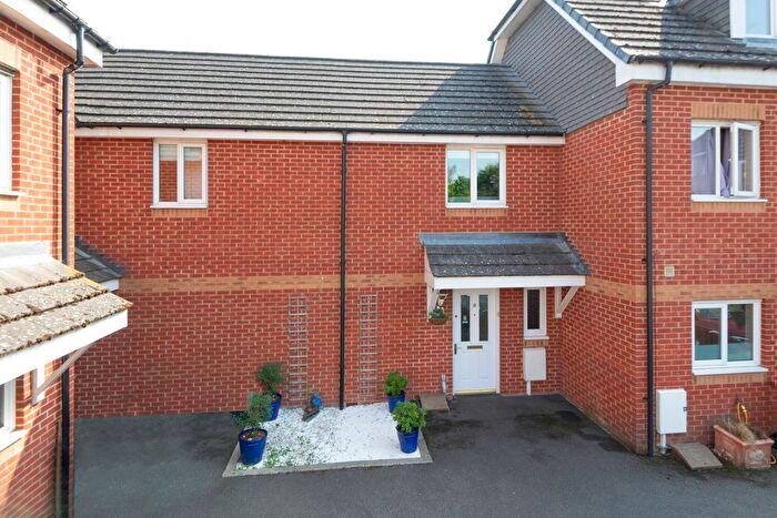 3 Bedroom Terraced House For Sale In Richmond Meech Drive, Kennington, TN24