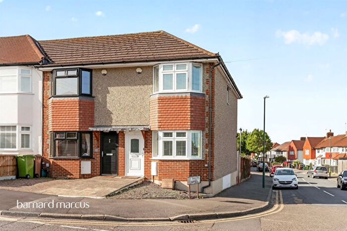 2 Bedroom End Of Terrace House For Sale In Browning Avenue, Worcester Park, KT4