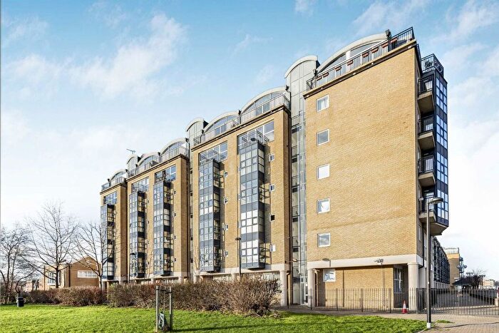 2 Bedroom Flat To Rent In Rotherhithe Street, London, SE16