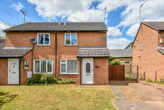 2 Bedroom Semi-Detached House To Rent In Alington Close, Finedon, NN9