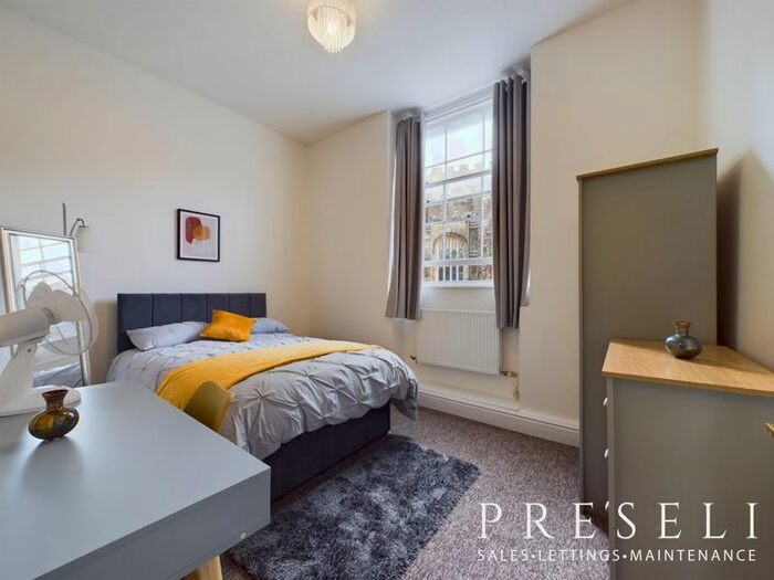 2 Bedroom Flat To Rent In St. Marks Church, St. Thomas Avenue, Merlins Bridge, Haverfordwest, SA61