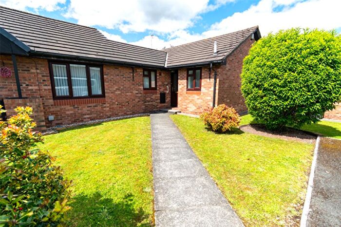 2 Bedroom Bungalow For Sale In Lambourne Grove, Middlewich, CW10