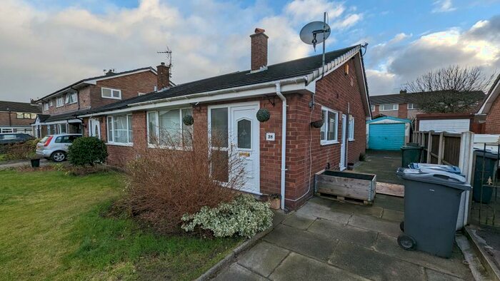 2 Bedroom Bungalow To Rent In Abbeydale, Burscough, L40