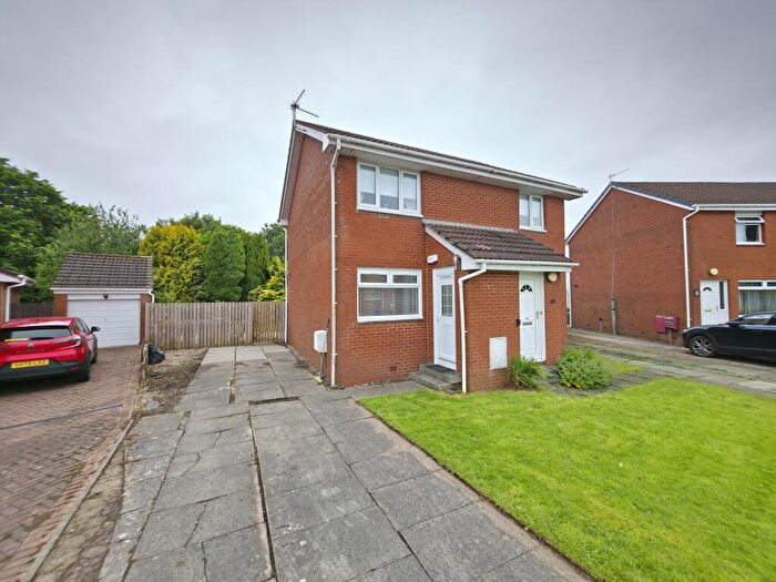 2 Bedroom Cottage To Rent In Glenbuck Avenue, Glasgow, G33