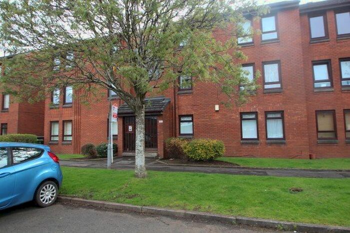 2 Bedroom Flat To Rent In Budhill Avenue, Glasgow, G32