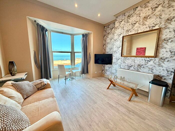 1 Bedroom Flat To Rent In Ethelbert Terrace, Margate, CT9