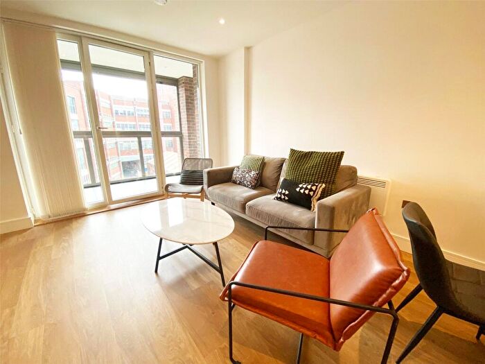 2 Bedroom Apartment To Rent In East Timberyard, Pershore Street, Birmingham, West Midlands, B5