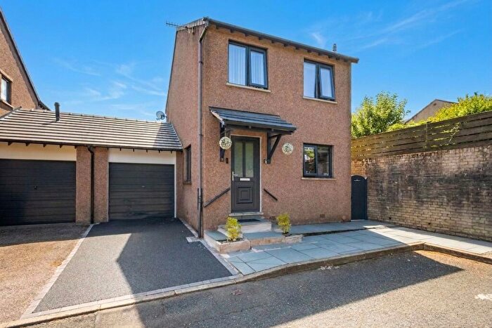 2 Bedroom End Of Terrace House For Sale In Michaelson Road, Kendal, LA9